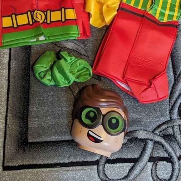 Lego Batman Robin Costume Size 7/8 - Picture 3 of 8